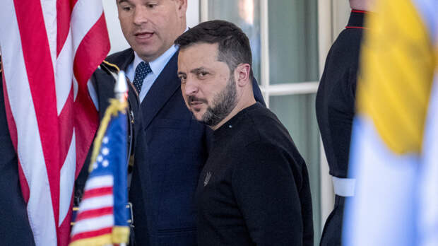 Asia Times: если США хотят мира на Украине, им придётся избавиться от Зеленского