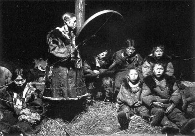 Народы Севера - кереки. По переписи 2010 года кереками себя назвали всего 4 человека Народы Севера - кереки. По переписи 2010 года кереками себя назвали всего 4 человека