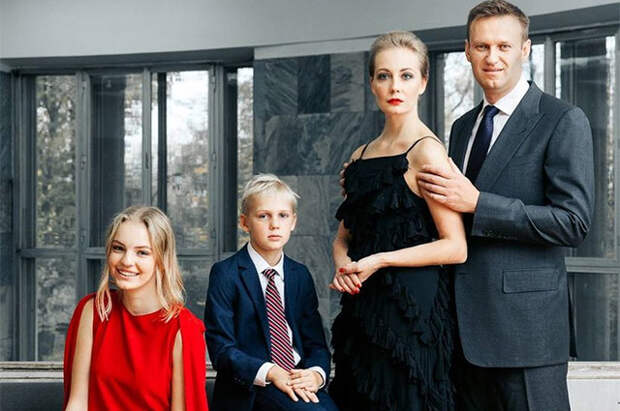 Жена и дочь Алексея Навального посетили премьеру документального фильма о нем в Нью-Йорке