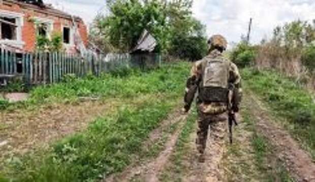 Флаг России над Красногоровкой: ВСУшники убежали из центра, основная часть города наша