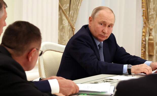 Проект транспортного коридора «Север-Юг» обещает быть очень выгодным, заявил Путин