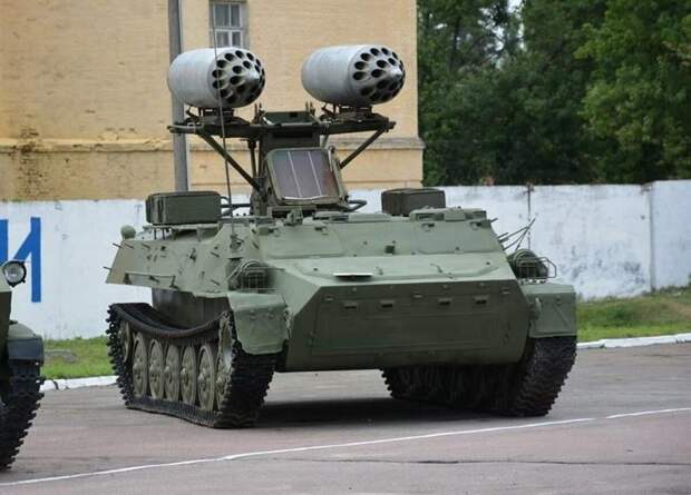 Гусеничное шасси - МТЛБ С ЗСУ23-2 "Мотолыга".