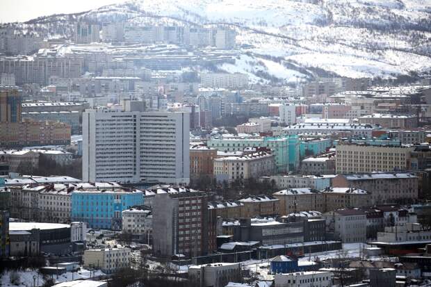 Мурманская область четвертый день подряд остается без света. Жителям раздают тушенку и хлеб. Что известно о причинах блэкаута?