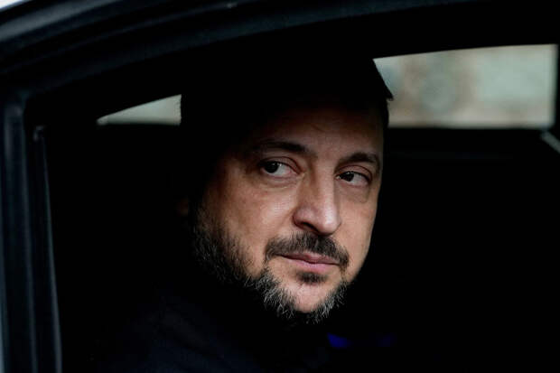 Константинов: Зеленский тянет с переговорами из-за отсутствия личных гарантий