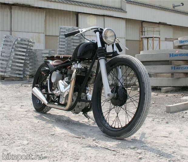 Кастом «Black Bike» на базе BSA A10 1958