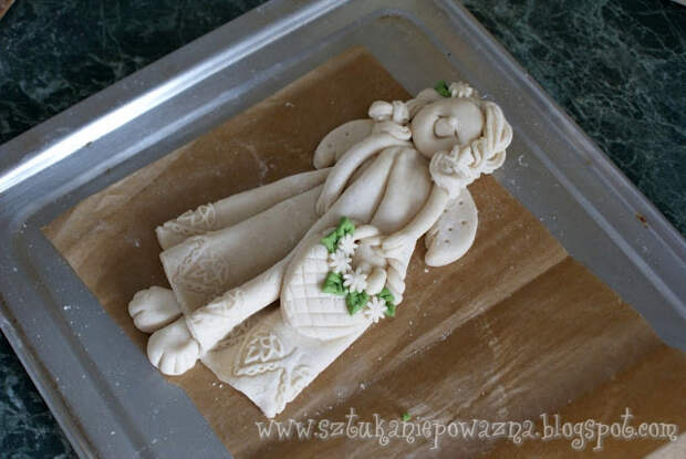 sztuka niepoważna masasolna kurs krok po kroku wielkanoc jak zrobic anioła aniołka DIY tutorial ozdoby na wielkanoc jak zrobić masę solną rękodzieło polskie salt dough.jpg (13) (640x429, 74Kb)