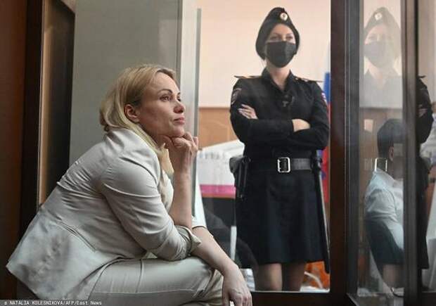 Политтехнолог Газенко: из Овсянниковой не получится Леры Новодворской