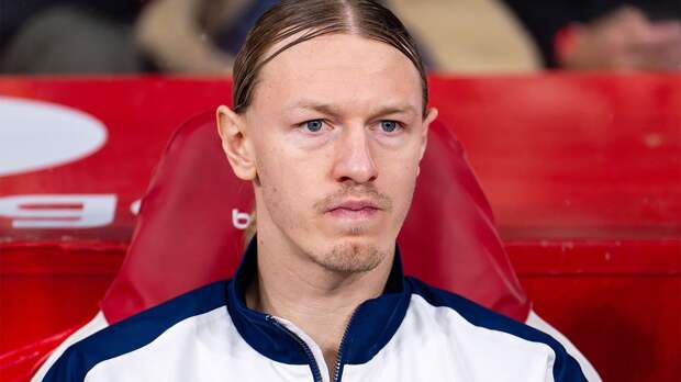 «Сафонов разочаровал». Журналист из Франции высказался об игре россиянина с «Тулузой»