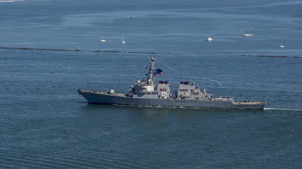 Сторожевой корабль США покинул Чёрное море