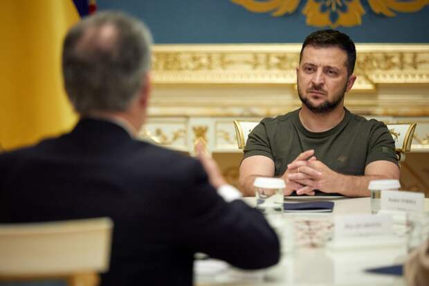 Зеленский заявил, что ситуация со светом остается сложной в большинстве регионов Украины