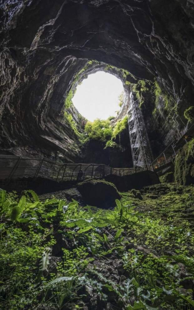 Пещера Падирак: вызывающий страх у местного населения
