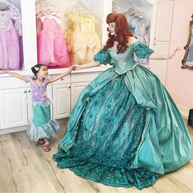 dad-design-disney-dresses-nephi-garcia-2