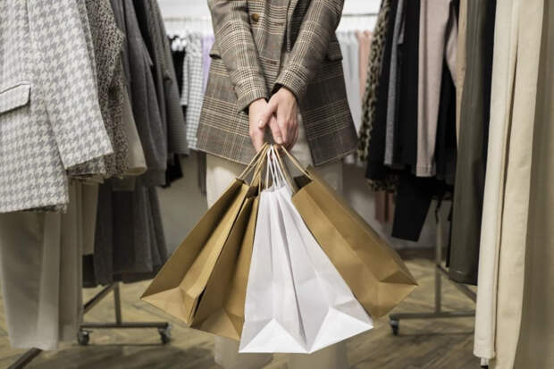 Главные принты весны 2026: полоска вышла из строя, а горох повзрослел