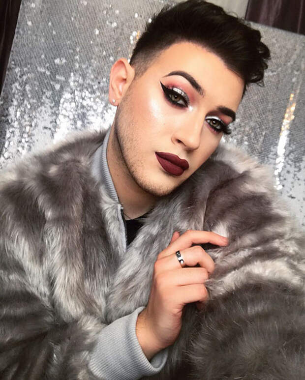 В серебристых тонах. Instagram mannymua733.