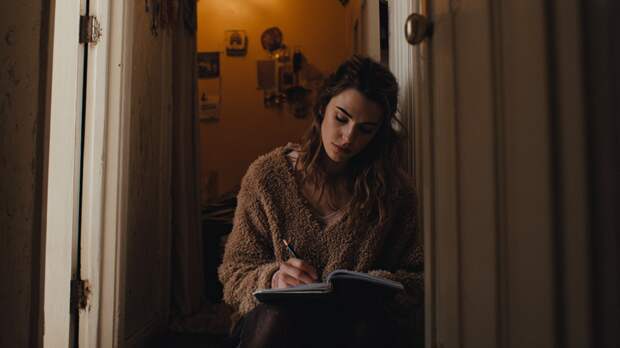 Невролог назвал ведение дневника лучшей тренировкой для мозга