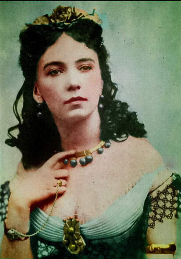 Cora Pearl - главная куртизанка Парижа 1860-70-х гг. | Фото: funsuslik.ru.