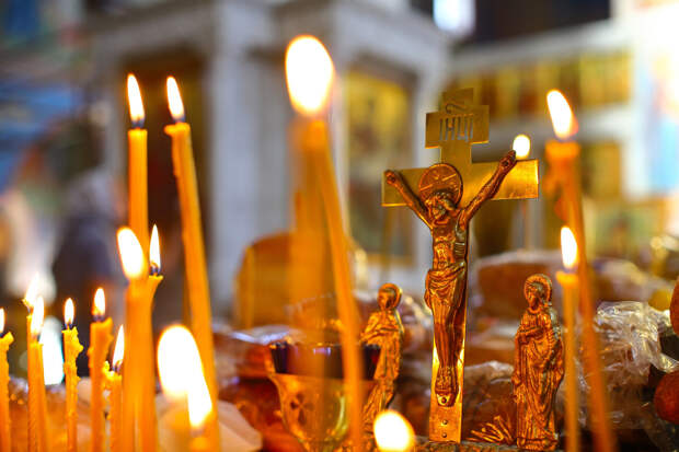 День иконы «Утоли моя печали»: о чём просят Богородицу и какие молитвы читают