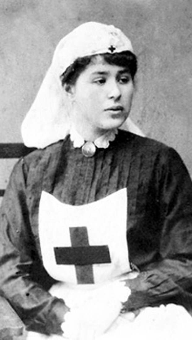 Наталья ЛЬВОВА в годы Первой мировой войны служила сестрой милосердия