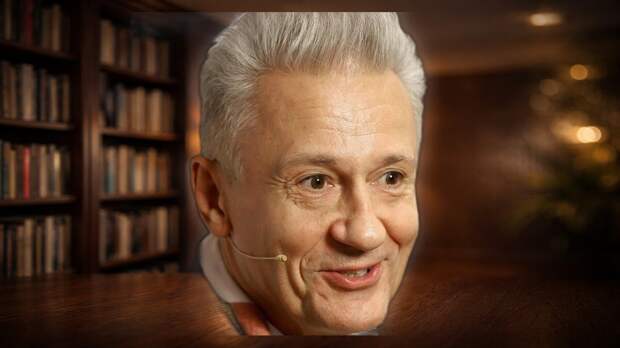 «В него невозможно было не влюбиться»: как 60-летний Олег Меньшиков выжил после комы, и почему его 20-летний брак с молодой женой до сих пор под вопросом