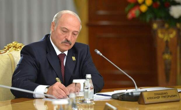 Валюта выбирает курс: на каких условиях МВФ может предоставить Минску крупный кредит