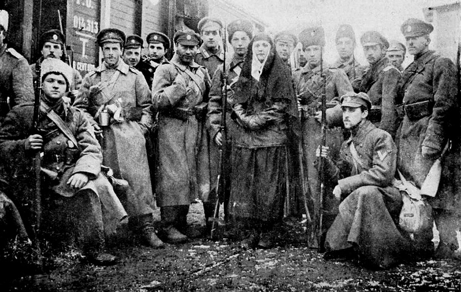 Как большевики и белогвардейцы примирились в Китае
