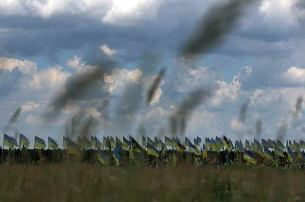 Украинская армия уже сейчас несёт огромные потери, а при очередной попытке выйти к побережью...