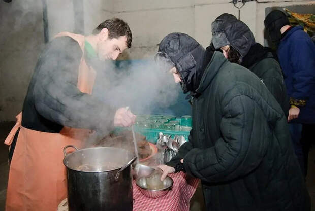 Тоталитарный аттракцион в советском бункере в Литве