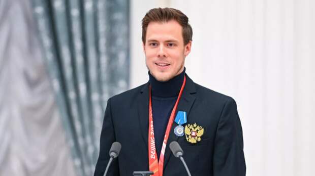 Кацалапов — о порезе Синициной: наложили два шва, Вика в порядке