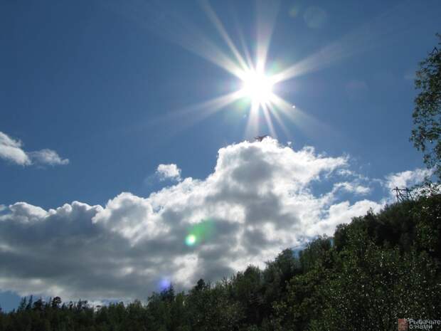 Вот такое оно, июльское солнце, в разгар полярного дня на Кольском полуострове.