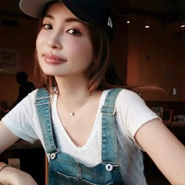 45-летняя японка выглядит как молодая девушка
