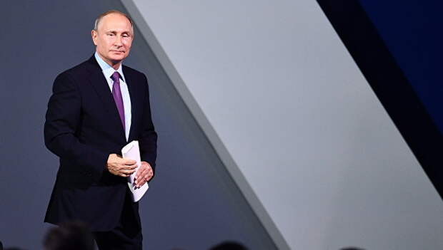 Владимир Путин на пленарной сессии инвестиционного форума ВТБ Капитал Россия зовет!. 24 октября 2017 Владимир Путин на пленарной сессии инвестиционного форума ВТБ Капитал Россия зовет!. 24 октября 2017