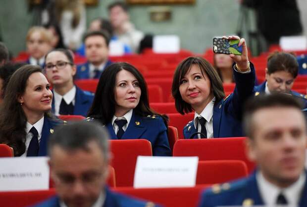 12 января: какой праздник отмечают в России и мире