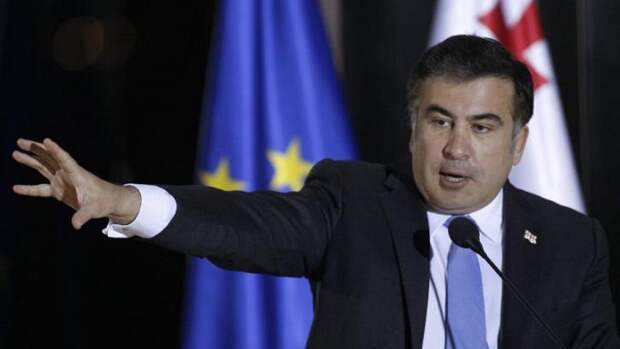 Саакашвили подал в отставку из-за президентских выборов в США
