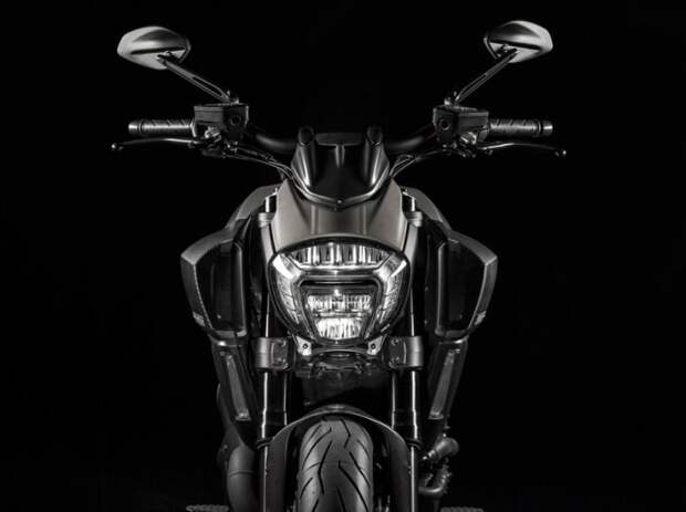 Ограниченная серия Ducati Diavel Titanium