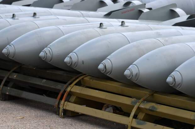 Появилось видео удара ФАБ-3000 по школе со штурмовиками ВСУ