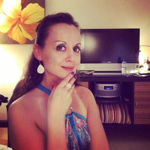 Как выглядят жены и подруги наших рок-легенд