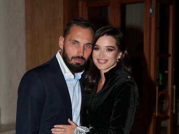 Бородина отмечает день рождения мамы, а Алекса милуется с Дайчевым: соцсети