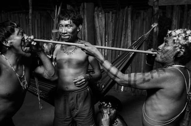 11. Племя Самбия, Папуа - Новая Гвинея - глотание семени мир, ритуал, странность