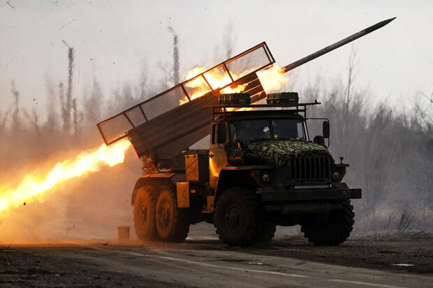 МО РФ: группировка "Запад" поразила позиции ВСУ в районе Торского в ДНР