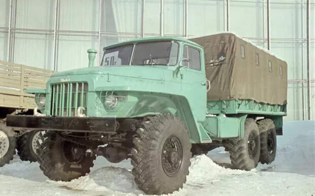 8 Урал-375
