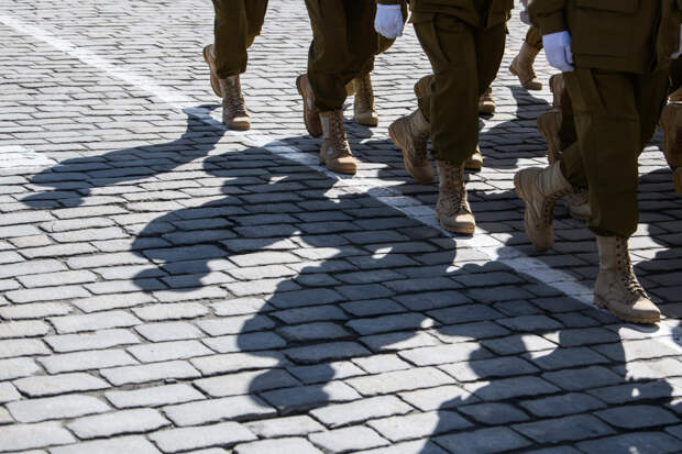 На Украине желающим избежать мобилизации мужчинам посоветовали сменить пол