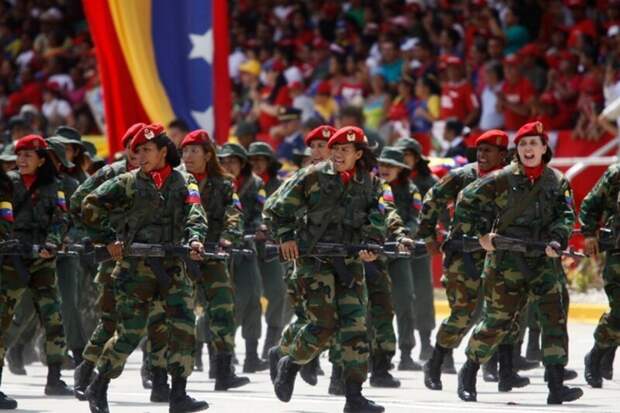 Украшение военных парадов военный парад, женщины в армии, красотки