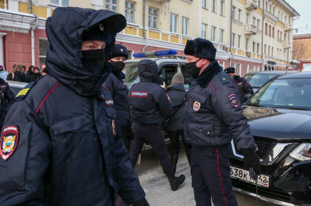 Несанкционированная акция в поддержку Навального в Кеморово. Фото: Максим Киселев/ТАСС