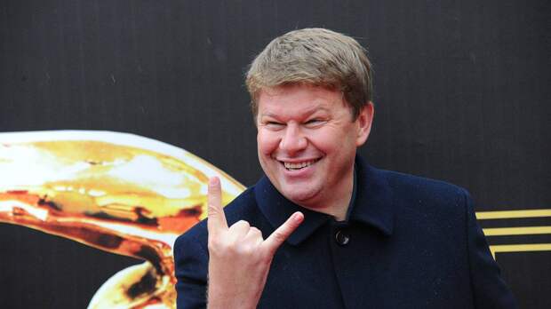 Губерниев пословицей прокомментировал возможную смену гражданства Касаткиной и Рублевым