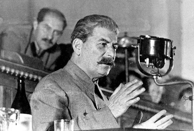 Последняя речь Сталина о США: послание целиком описывающее современное положение России.