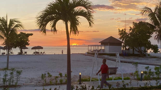 Песков прокомментировал информацию о возможной блокаде Кубые