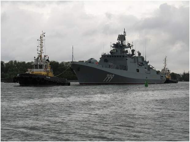 Ракетный фрегат «Адмирал Макаров» (на госиспытаниях)