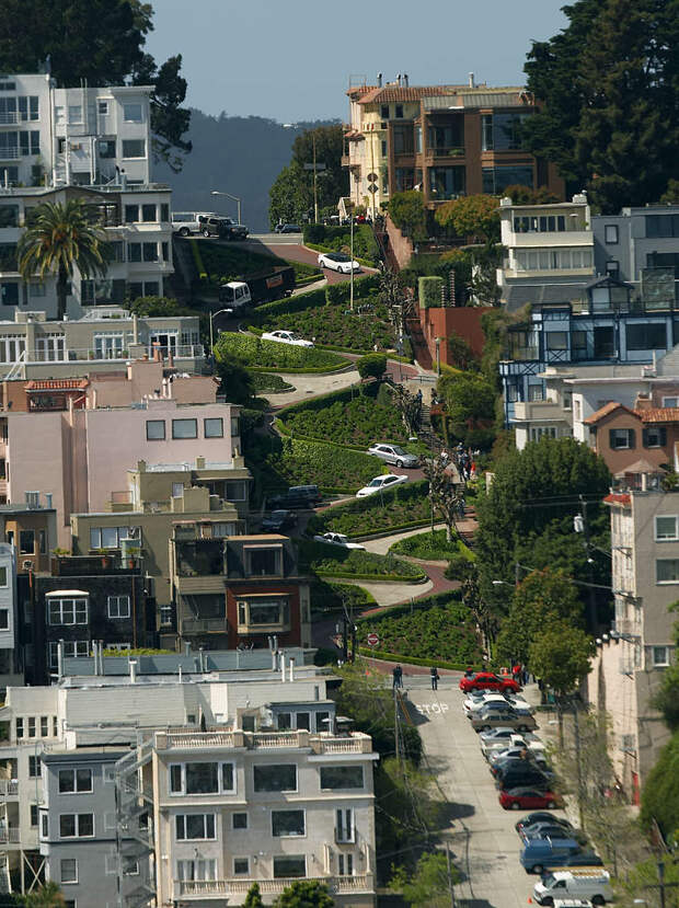 Самая извилистая улица в мире - Ломбард-стрит (Lombard Street), Сан-Франциско