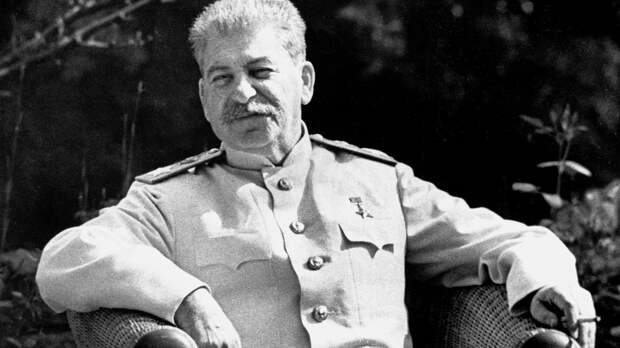 ФСБ рассекретила данные о самоубийстве Гитлера