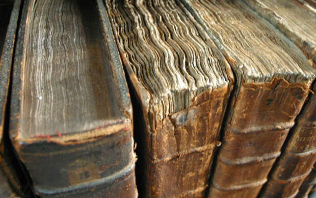старые книги